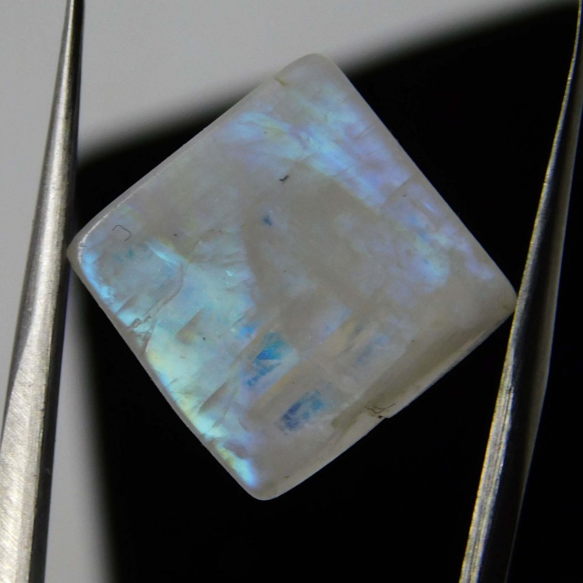 CERTIFIED Extremely Rare 6.00 Carat Loose Gemstone Natural Moonstone Cabochon