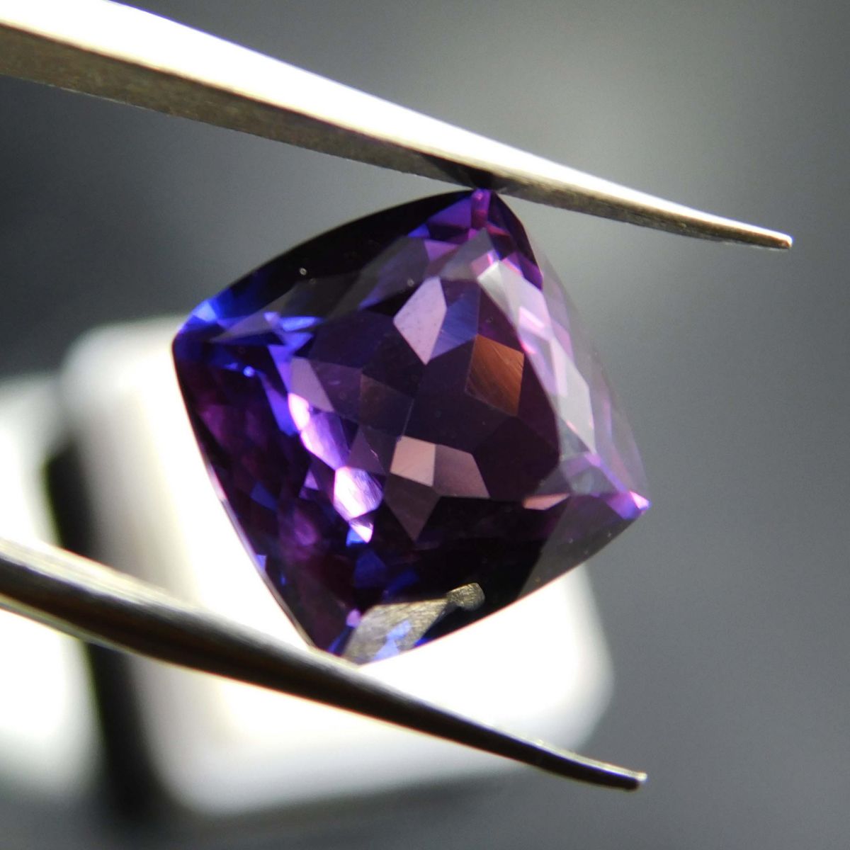 7.40 Ct Natural Square Cushion Cut Purple Tanzanite CERTIFIED Loose Gemstone