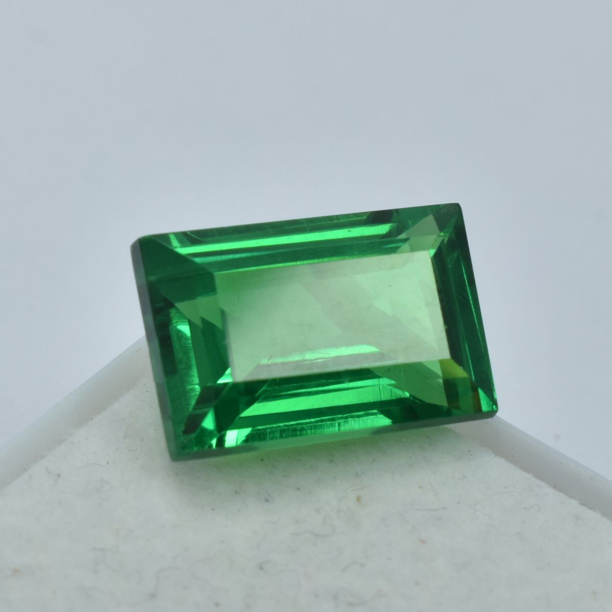 Green Garnet 9.95 Ct Natural Loose Gemstone Extremely Rare Emerald Cut CERTIFIED