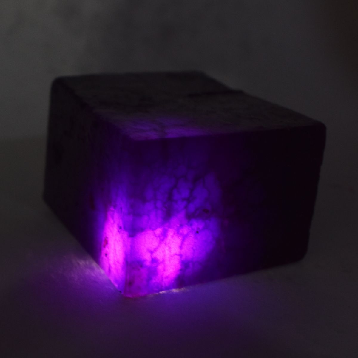 Natural Purple Tanzanite Uncut Rough 423.60 Ct CERTIFIED Huge Loose Gemstone