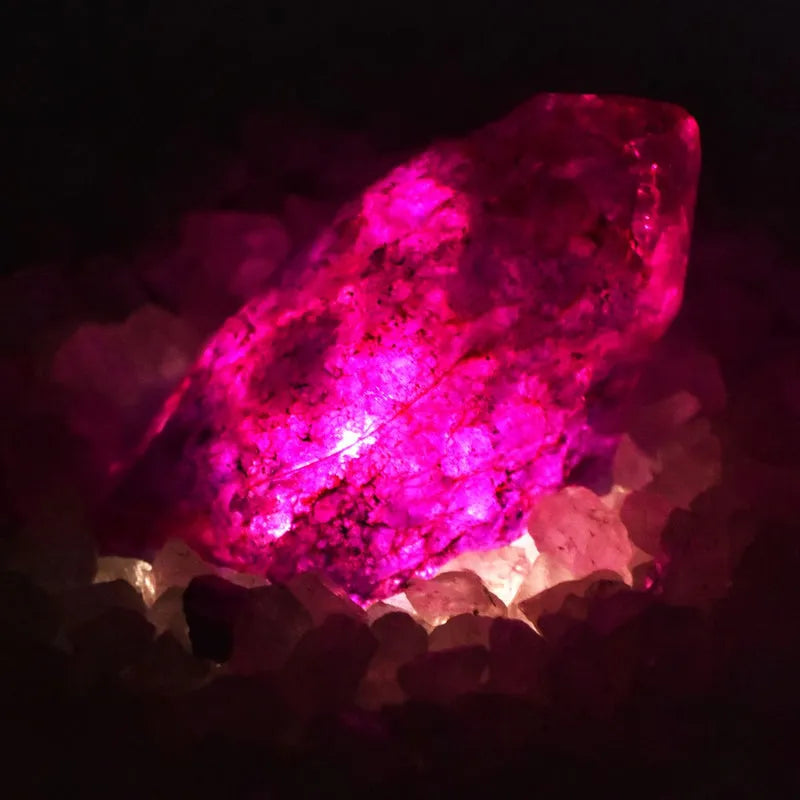 Purple sapphire 102.60 carat rough gemstone raw loose crystal