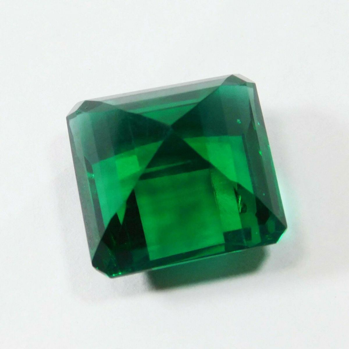 29 Ct A+ Lab-Created Green Colombian Emerald Square Cut CERTIFIED Loose Gemstone