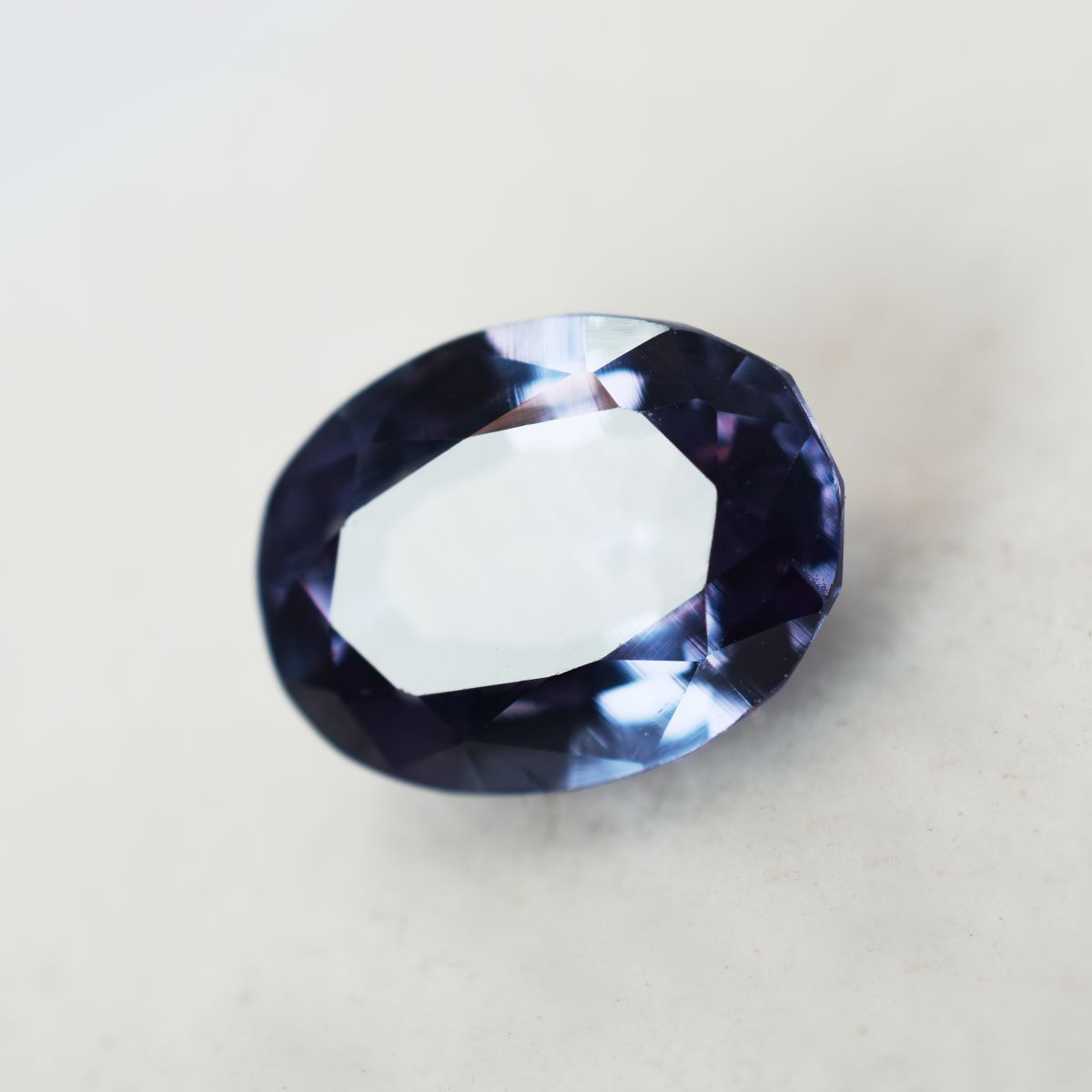 Natural Alexandrite Oval Cut Color-Change 4.55 Ct CERTIFIED Loose Gemstone