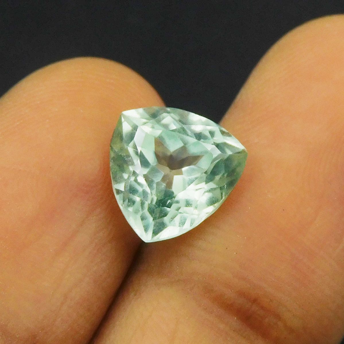 3.87 Ct Trillion Cut Bluish Green Natural Sapphire Loose Gemstone CERTIFIED