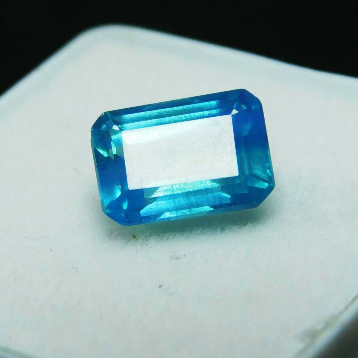 Natural Montana Sapphire 2.5 Ct CERTIFIED Royal Color Emerald Cut Loose Gemstone