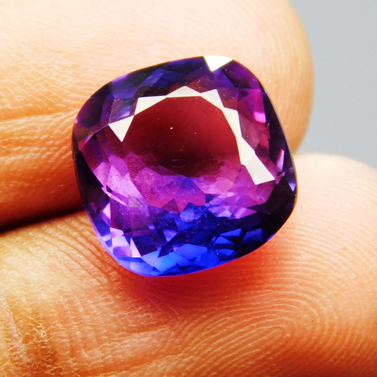 6.40 Ct Natural Purple CERTIFIED Loose Gemstone Tanzanite Square Cushion Cut