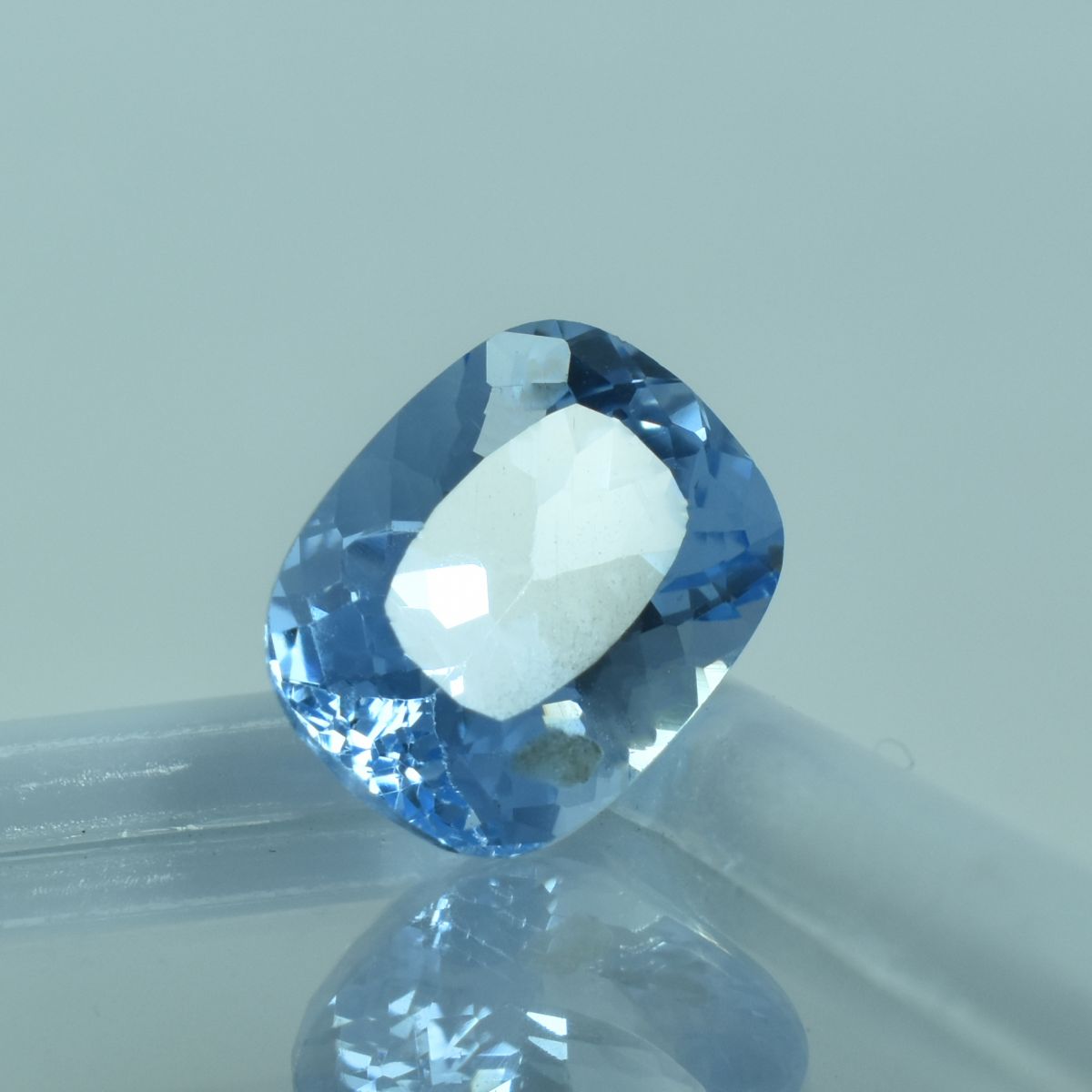 4.00 Ct NATURAL Blue Sapphire Stunning Cushion Cut CERTIFIED Loose Gemstone