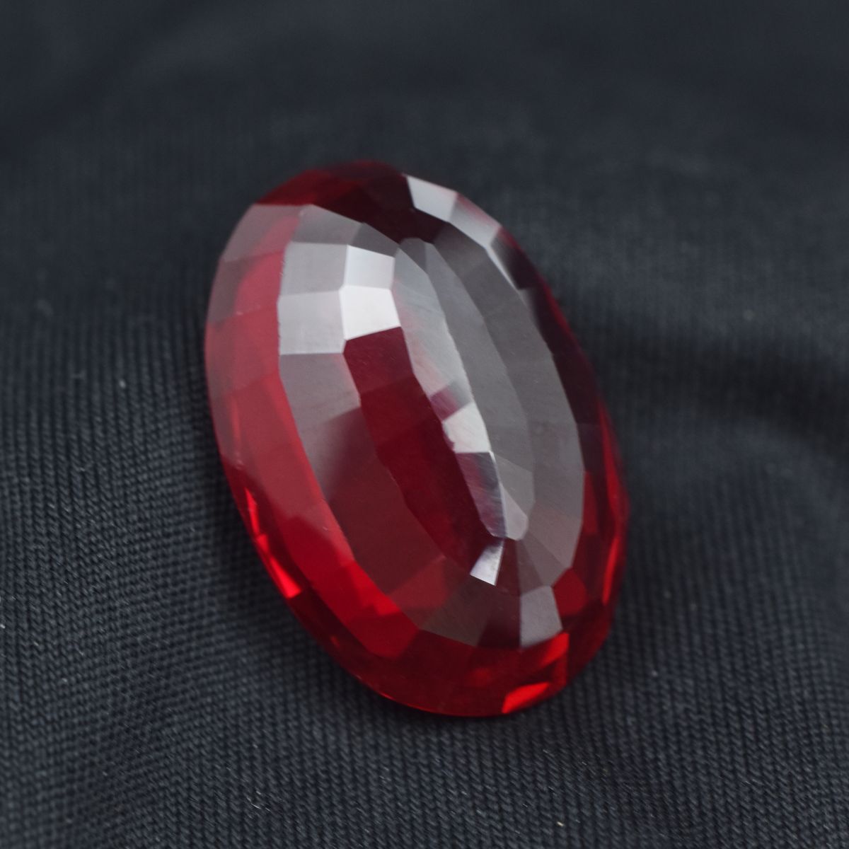 Attractive Deep Red Garnet 84.40 Ct Oval Cut Natural Loose Gemstone CERTIFIED