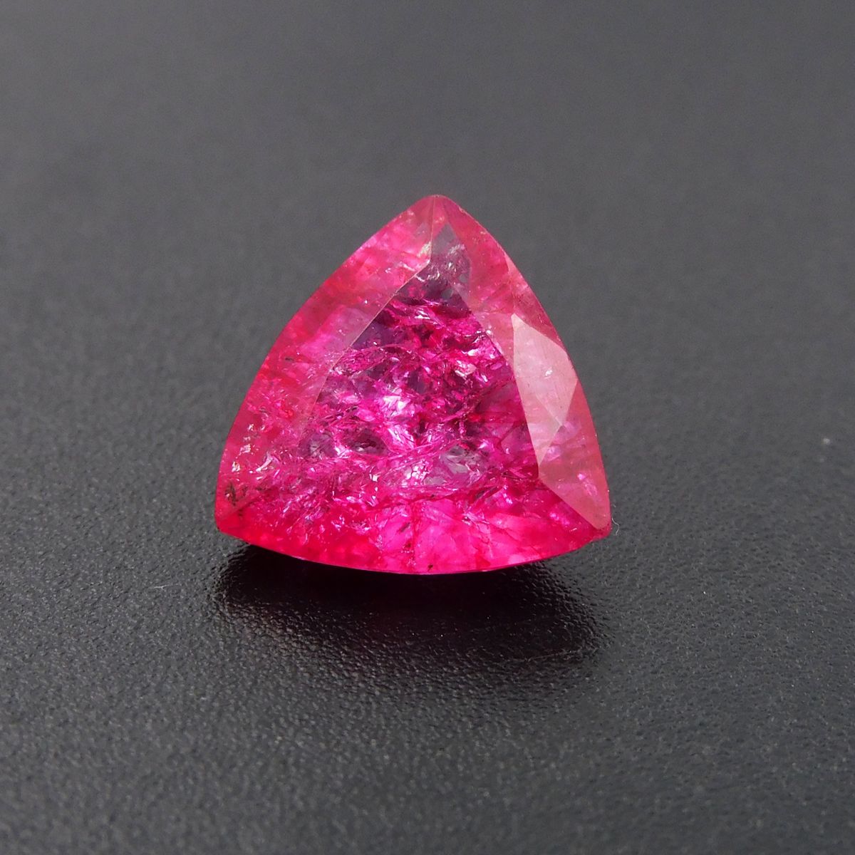 3.70 Ct Natural Pink Ceylon Sapphire CERTIFIED Trillion Cut Loose Gemstone