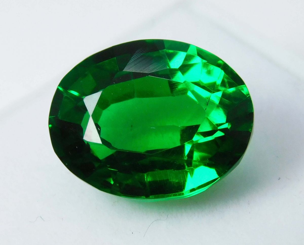 10.70 Carat Natural Tsavorite Oval Cut Green Garnet CERTIFIED Loose Gemstone