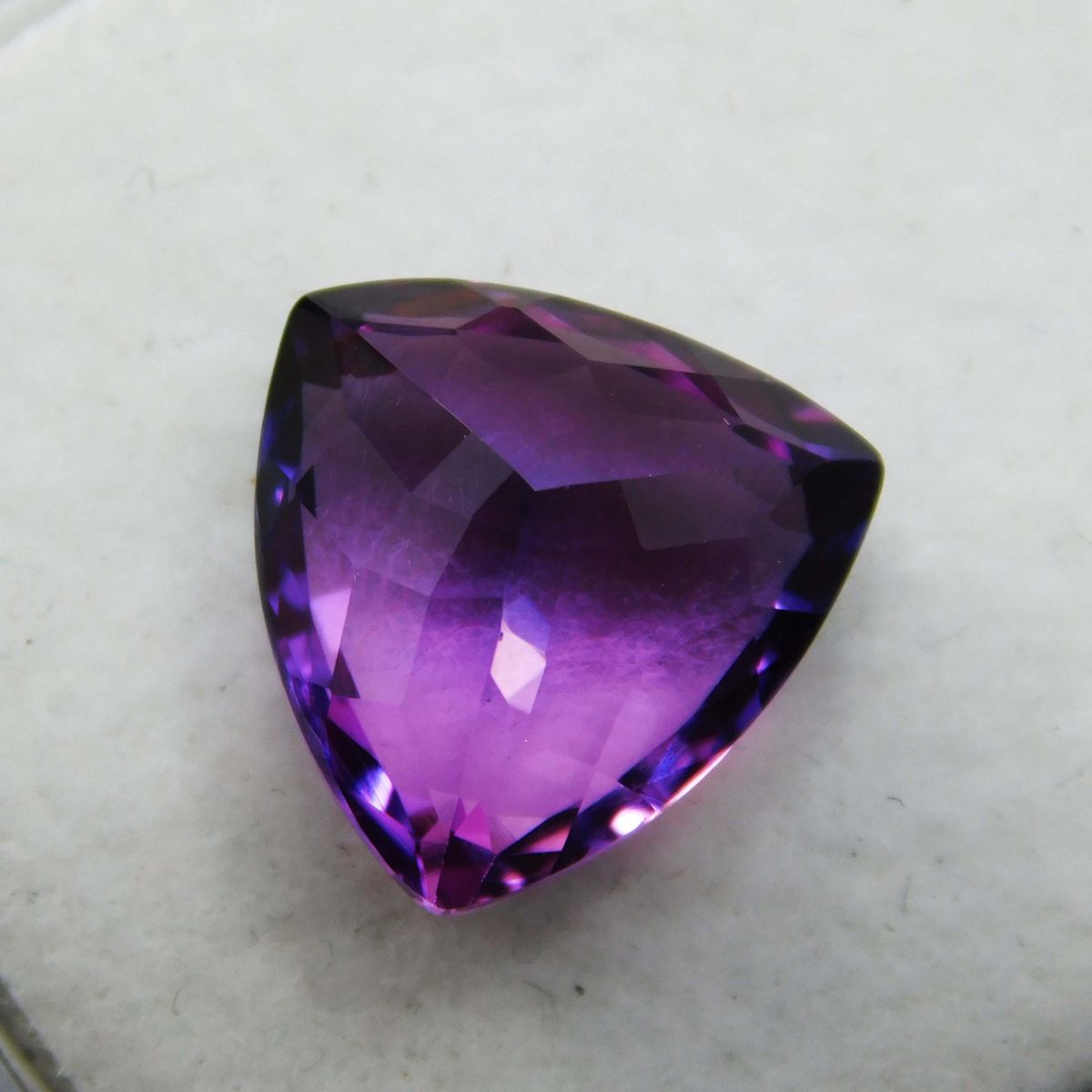 5.95 Ct Loose Gemstone Rare Natural Purple Tanzanite Trillion Cut CERTIFIED