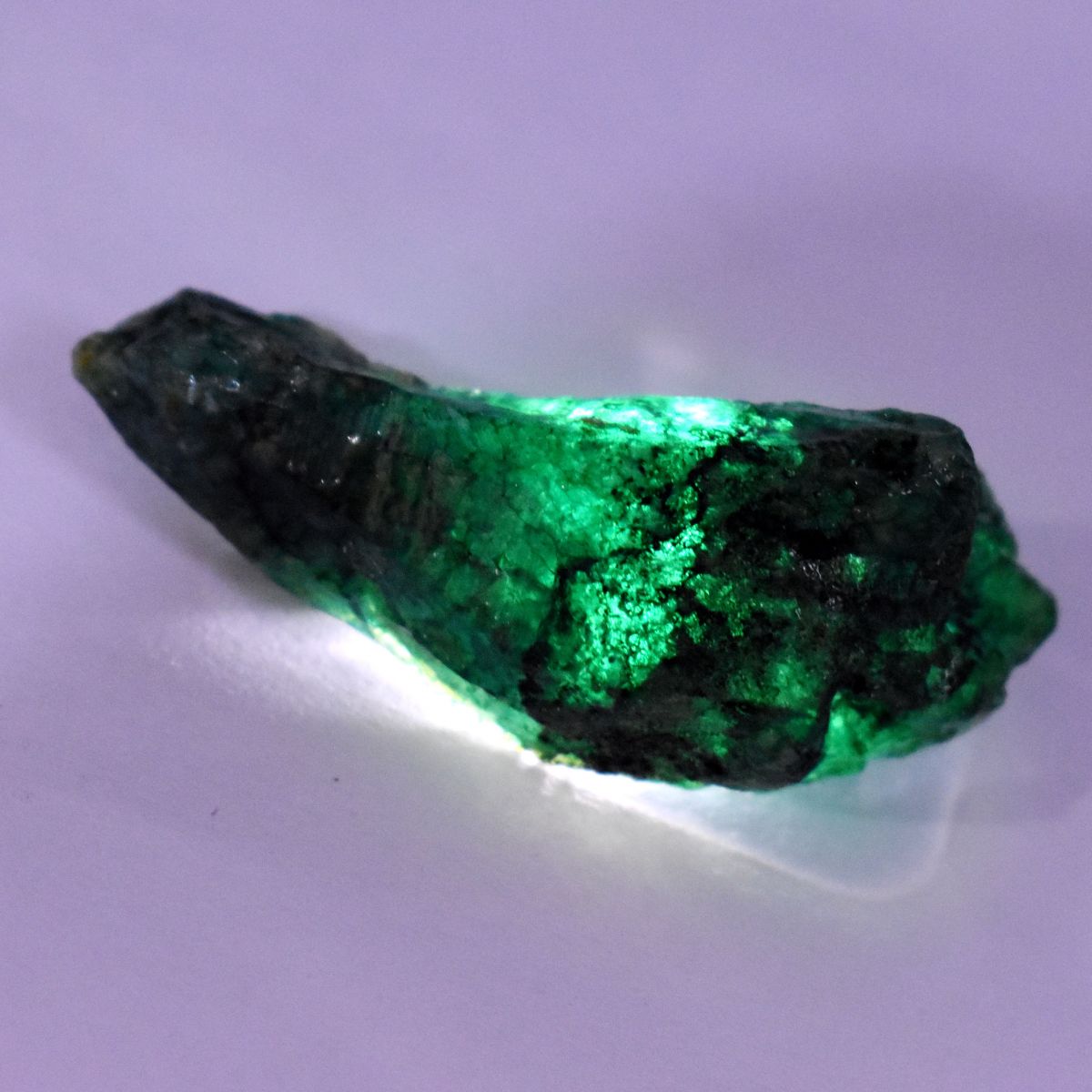 Huge Size Natural Emerald Green 179.40 Ct Uncut Rough CERTIFIED Loose Gemstone