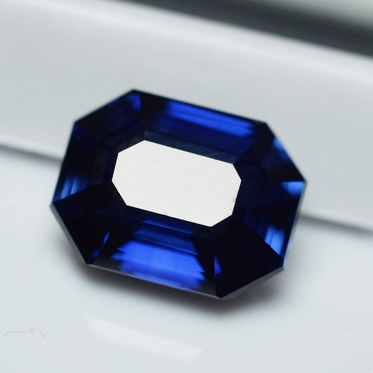 10.12 Ct Natural CERTIFIED Blue Tanzanite Emerald Cut Loose Gemstone