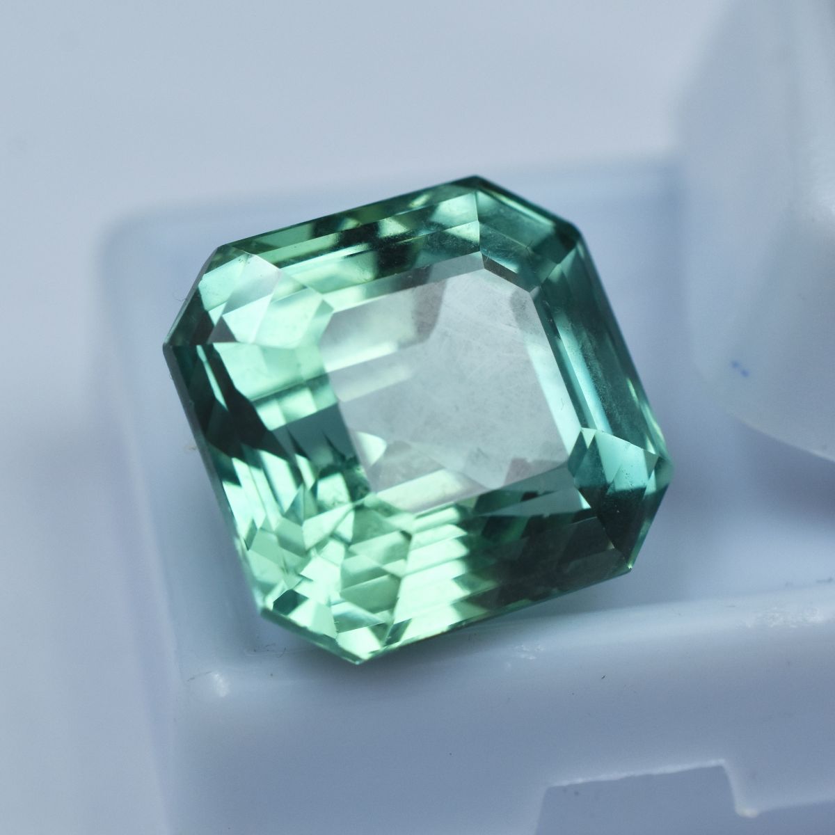 22.25 Ct Natural Montana Bluish Green Sapphire CERTIFIED Emerald Loose Gemstone.