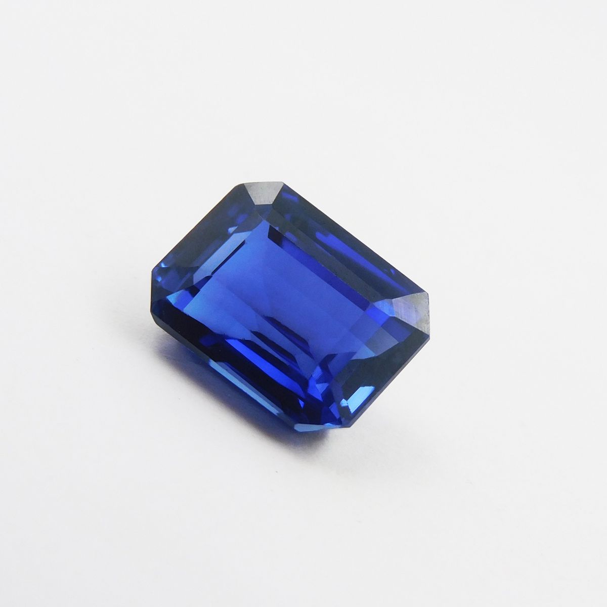 Emerald Cut Blue Tanzanite CERTIFIED 9.50 Ct Natural Loose Gemstone