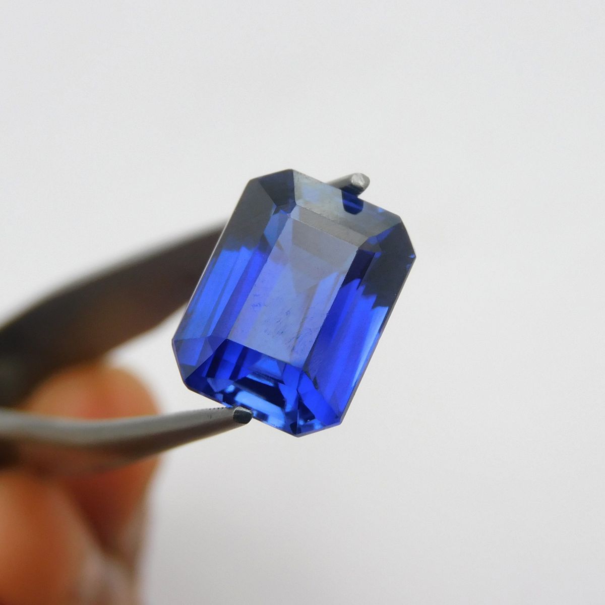 Emerald Cut Blue Tanzanite CERTIFIED 9.50 Ct Natural Loose Gemstone