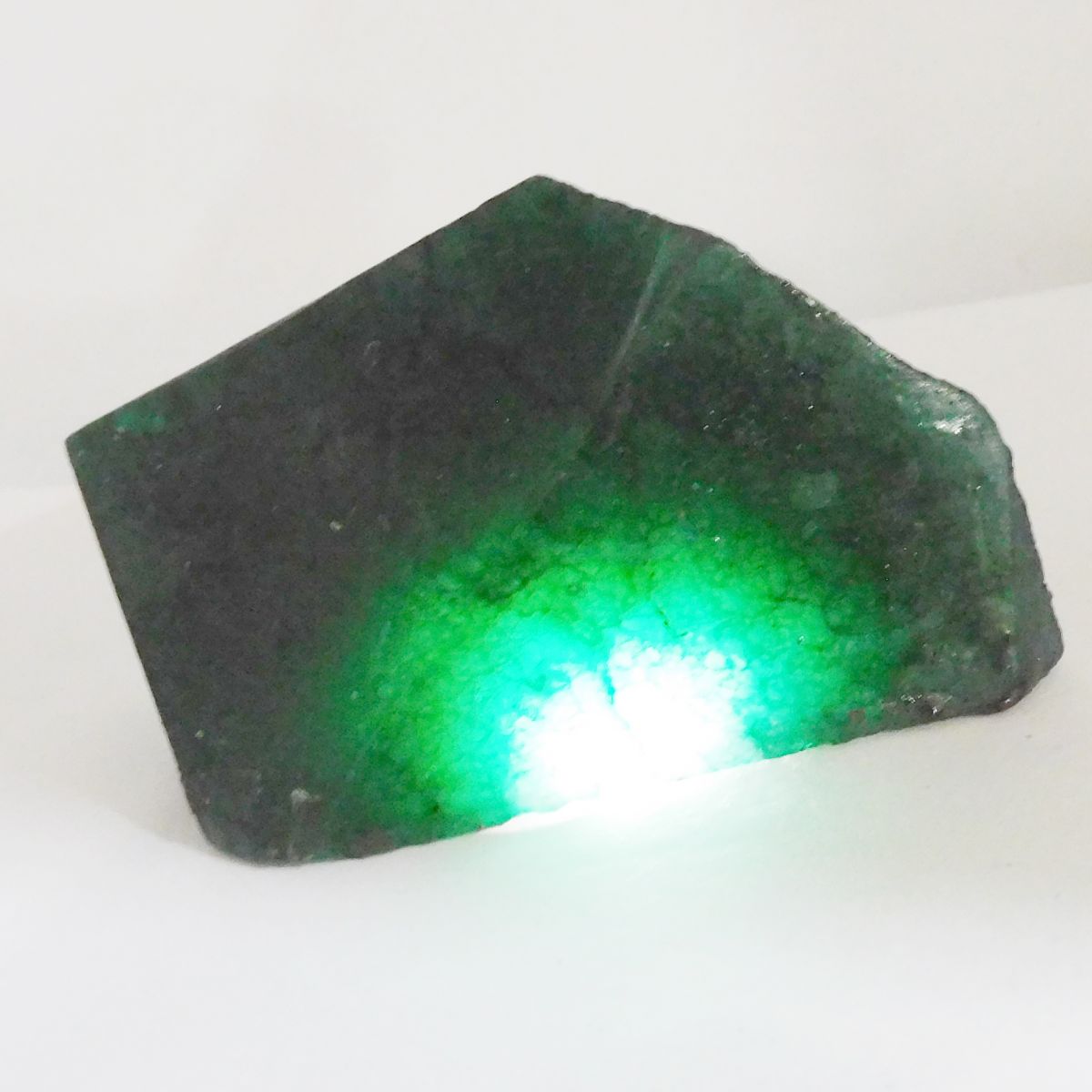 Natural Emerald Green Rough Uncut Huge Size 772.70 Ct CERTIFIED Loose Gemstone