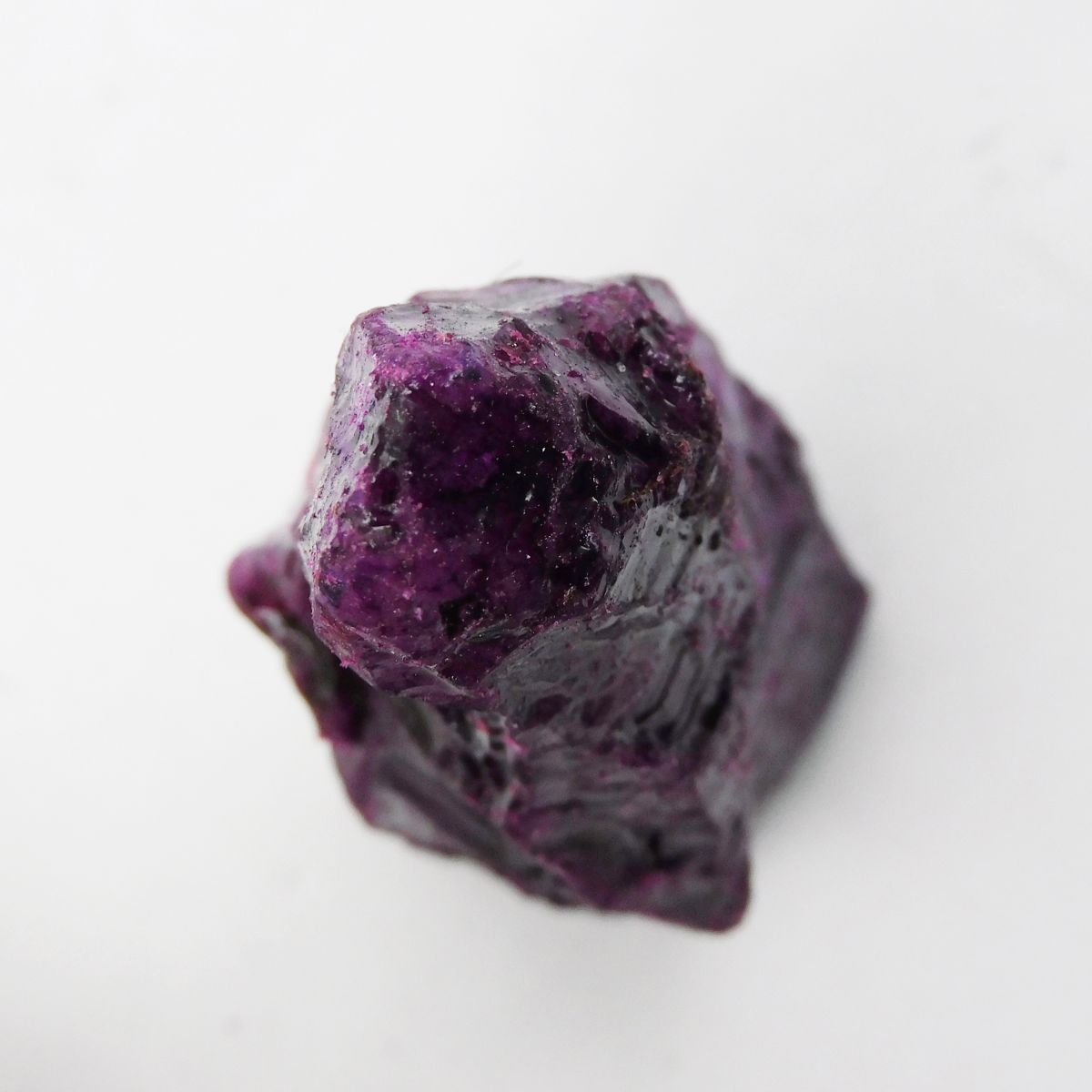 Rough 583.80 Ct Natural Earth Mined CERTIFIED Loose Gemstone Purple Sapphire