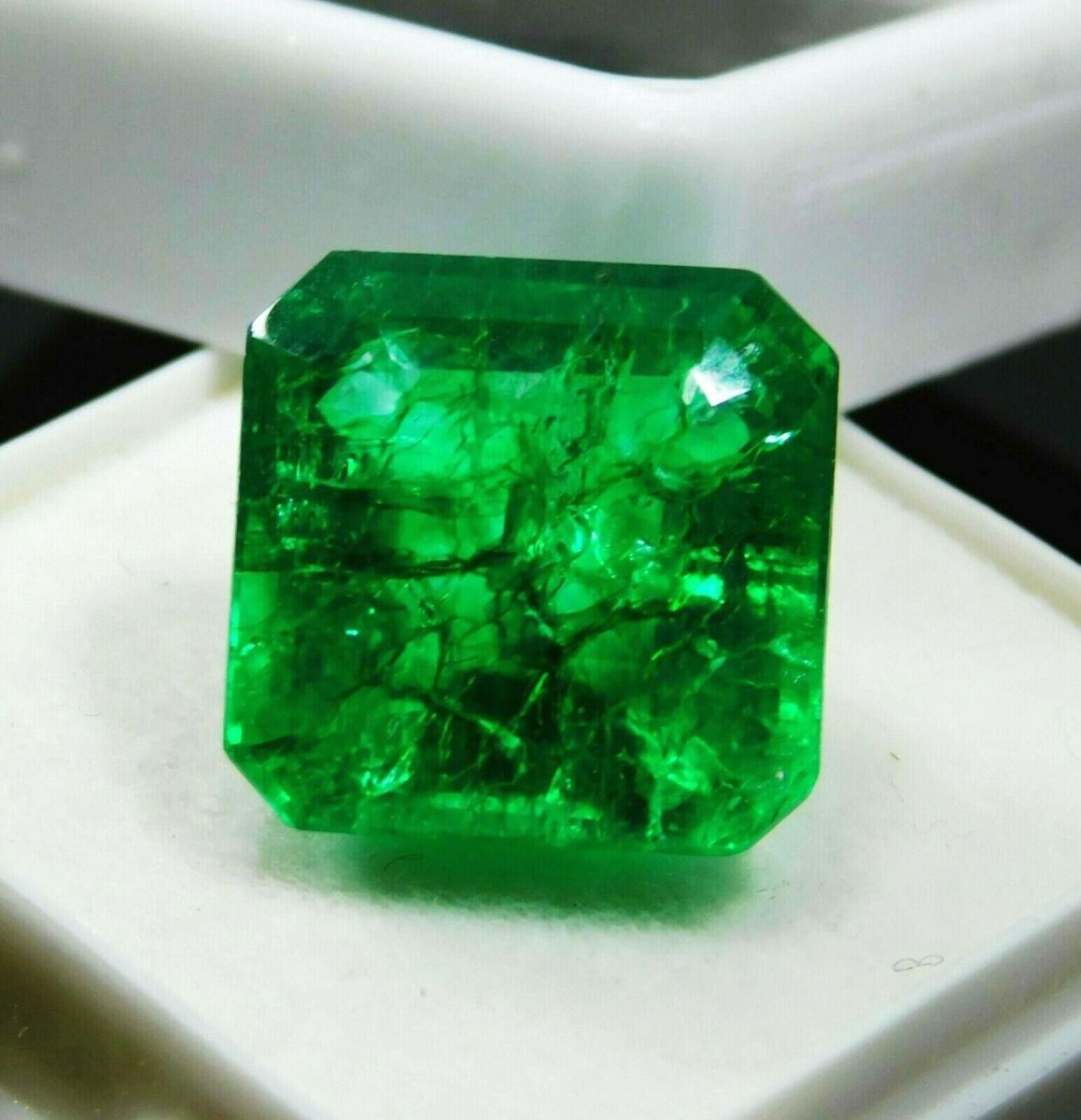 7 Ct CERTIFIED Natural Green Emerald Colombian Loose Gemstone Emerald Cut