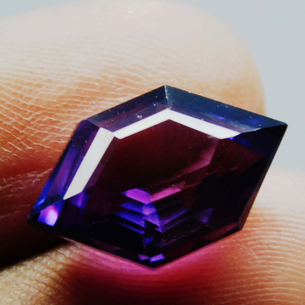 Tanzanite 7.96 Ct Natural Purple Fancy Cut CERTIFIED Loose Gemstone