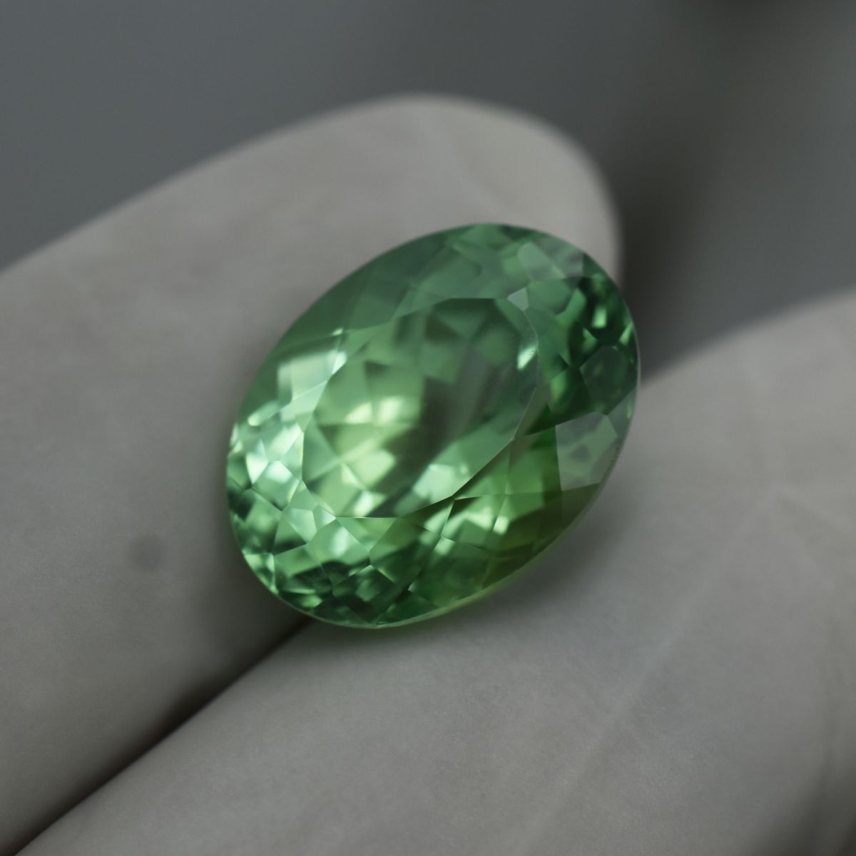 Natural Montana Bluish Green 11.65 Ct Sapphire Oval Cut CERTIFIED Loose Gemstone