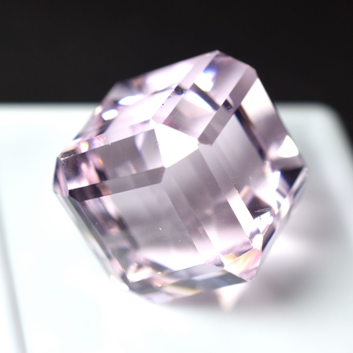 51.46 Ct CUBE CUT Loose Gemstone Beautiful Lab Created PINK Sapphire CERTIFIED