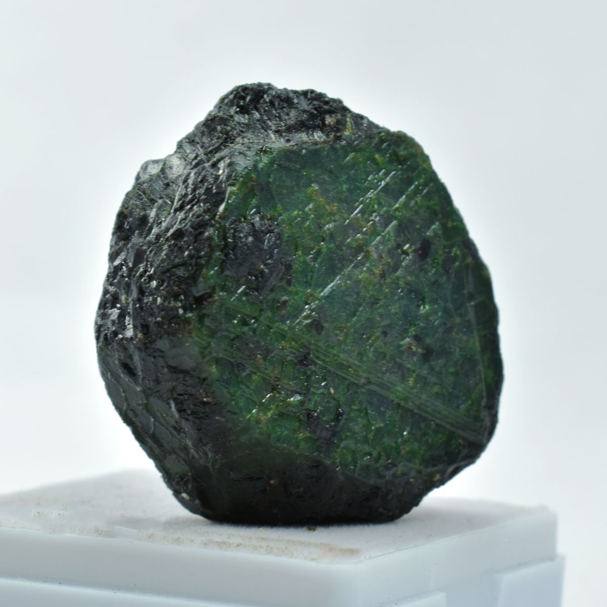 Uncut Rough Green Emerald 201.65 Ct Natural Raw Rough Loose Gemstone CERTIFIED