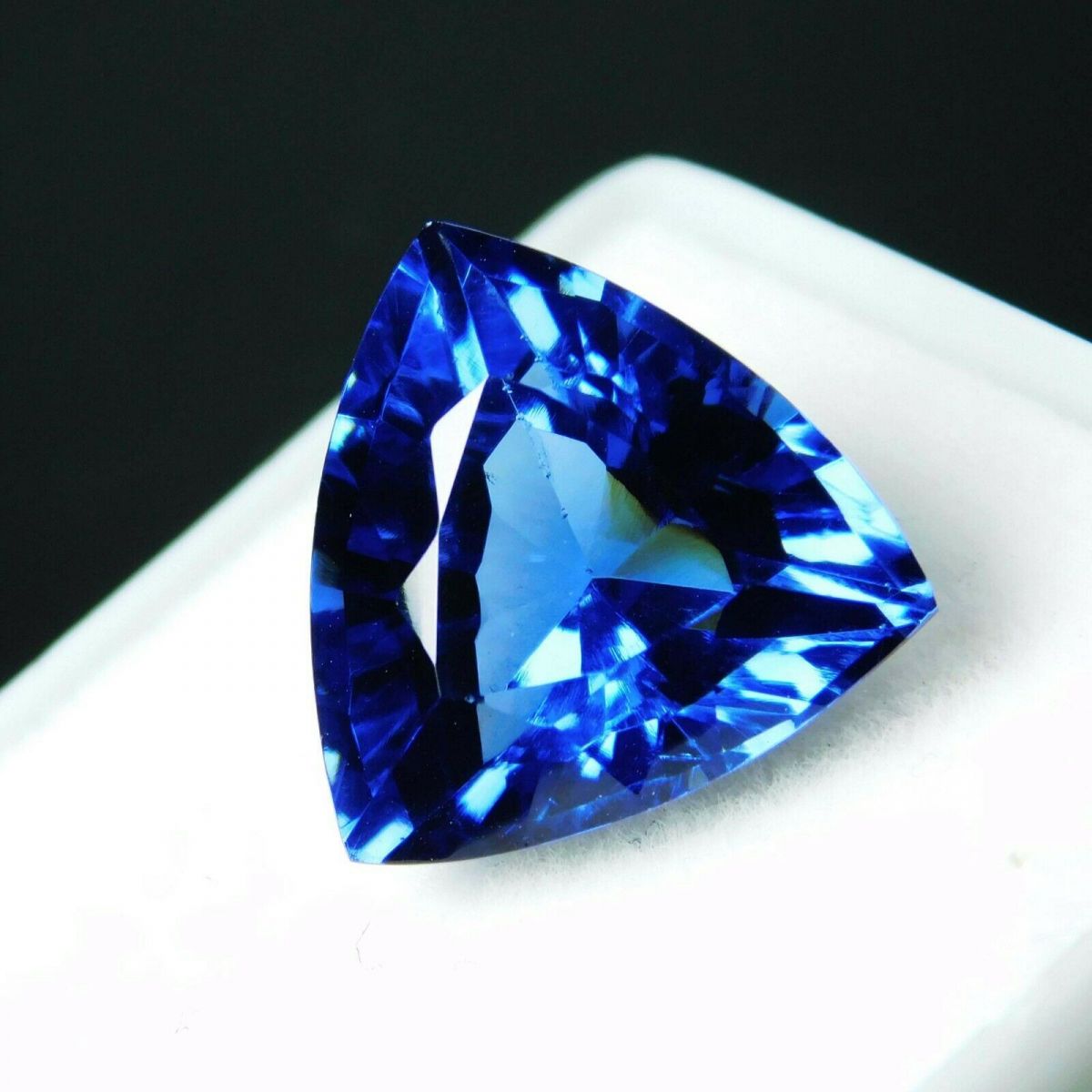 8 Ct Natural Blue Tanzanite Certified Loose Gemstones Trillion Shape