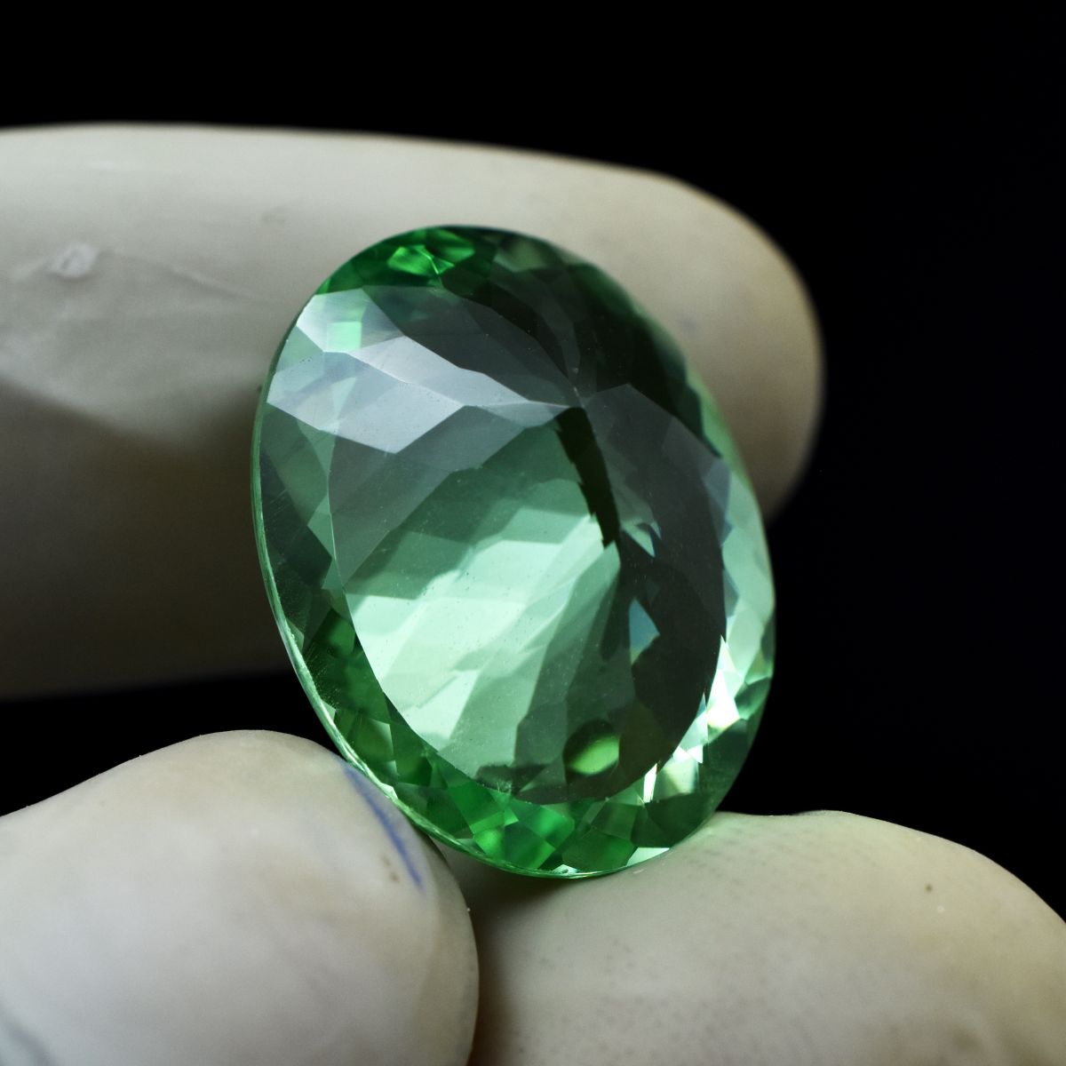 Montana Bluish Green Sapphire 22.90 Ct Natural CERTIFIED Oval Cut Loose Gemstone