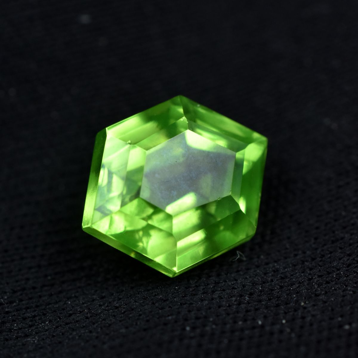 Fancy Cut 4.00 Ct Natural Gorgeous Green Peridot CERTIFIED Best Loose Gemstone