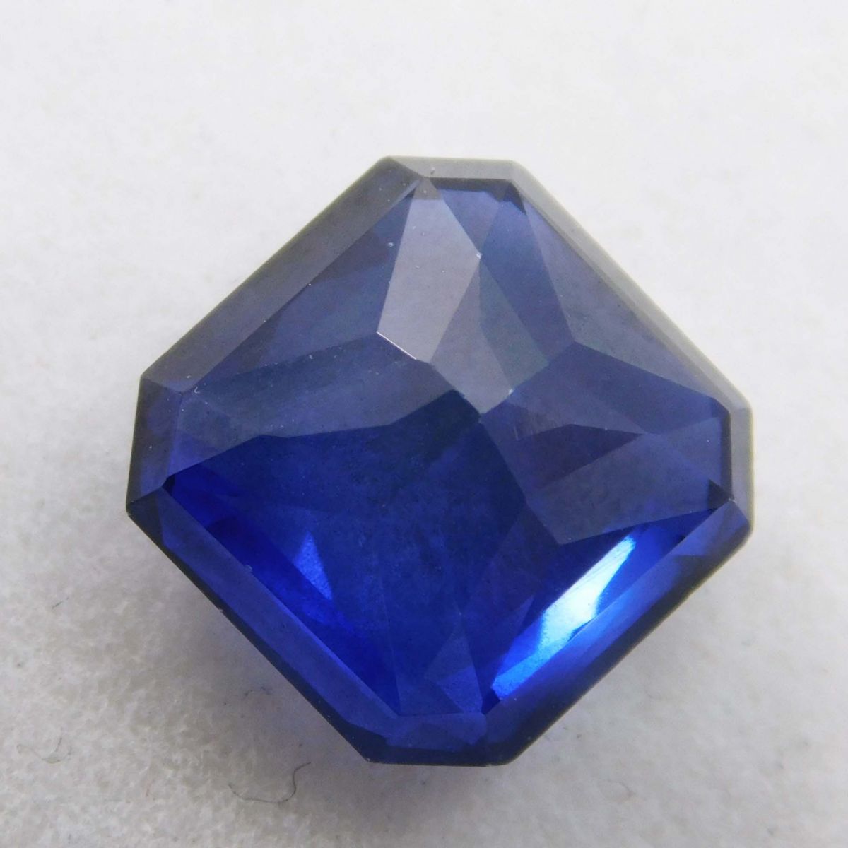 Rare 11.10 Carat Square Shape CERTIFIED Loose Gemstone Natural Sapphire Blue