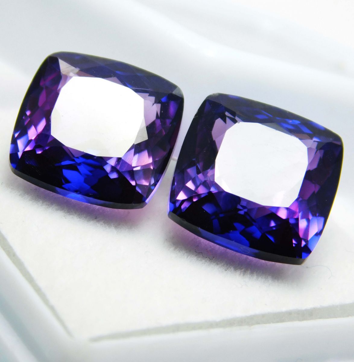 19.20 Ct Extremely Rare Natural Purple Tanzanite Square Cushion Cut CERTIFIED Loose Gem