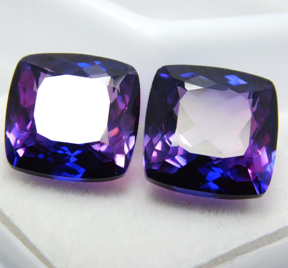 19.20 Ct Extremely Rare Natural Purple Tanzanite Square Cushion Cut CERTIFIED Loose Gem