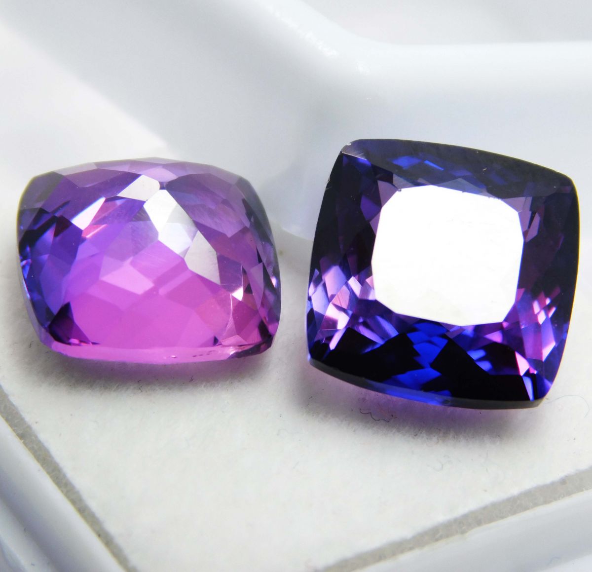 19.20 Ct Extremely Rare Natural Purple Tanzanite Square Cushion Cut CERTIFIED Loose Gem