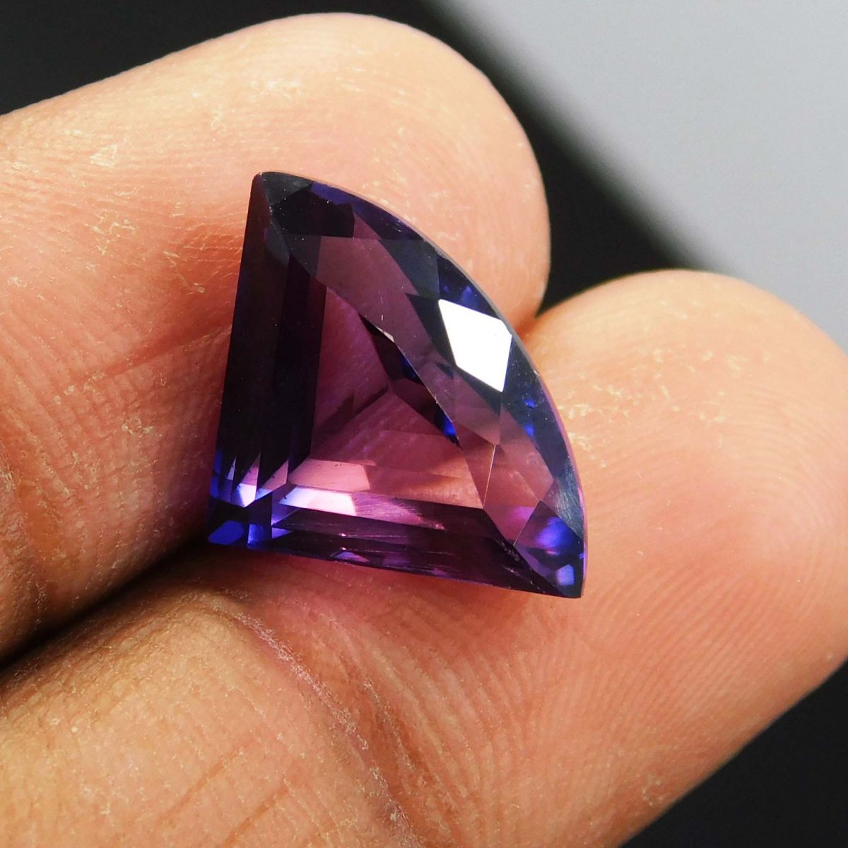 Extremely Rare Natural Fancy Cut CERTIFIED Purple Tanzanite 8 Ct Loose Gemstone