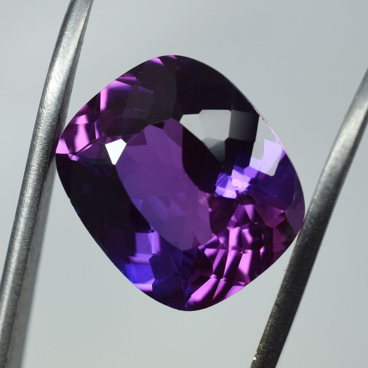 CERTIFIED Rare Purple Tanzanite 10.70 Ct Natural Cushion Cut Loose Gemstone