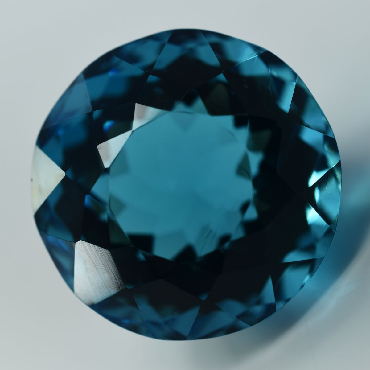 Round Cut Huge Size Lab-Created Teal sapphire 48.60 Ct Loose Gemstone CERTIFIED