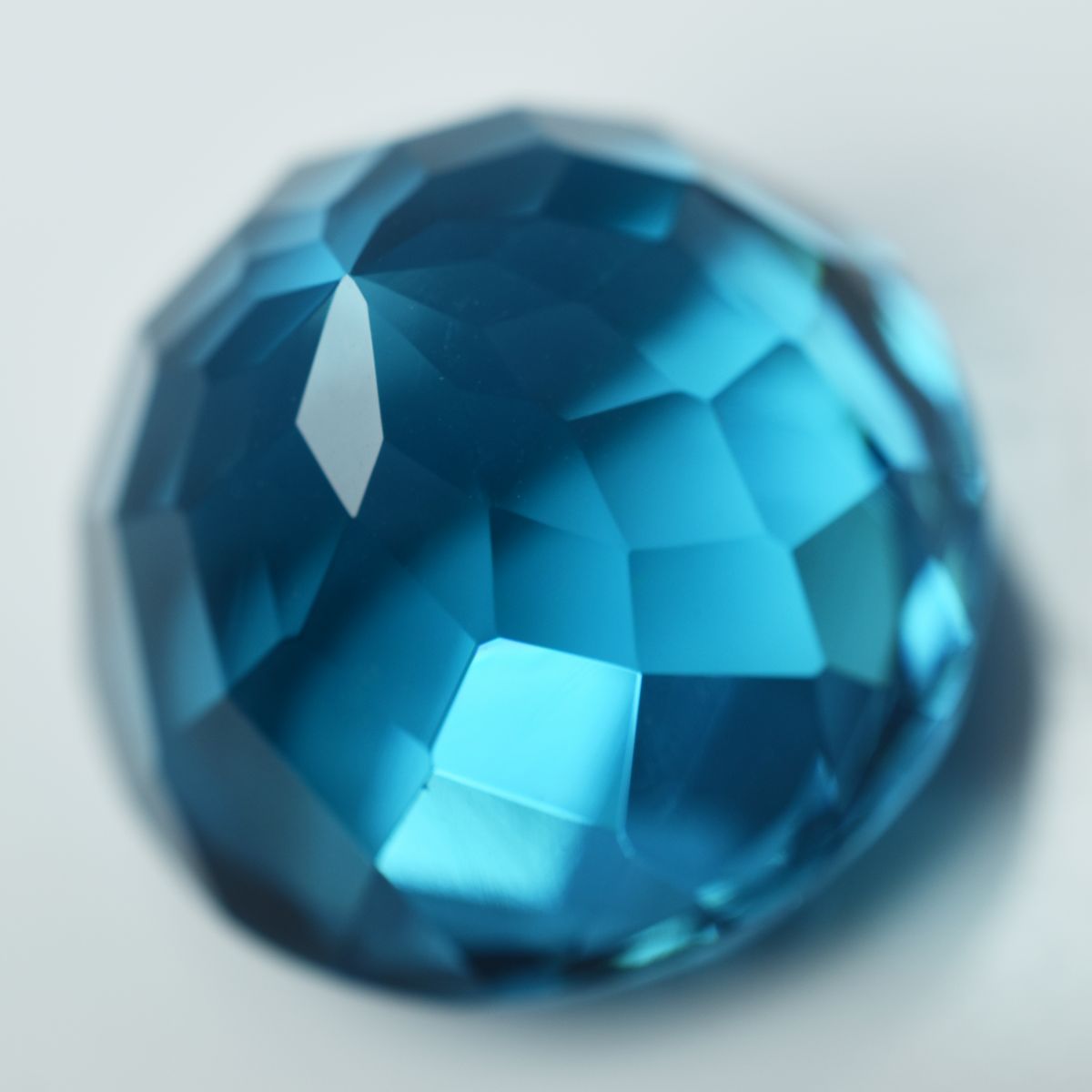 Round Cut Huge Size Lab-Created Teal sapphire 48.60 Ct Loose Gemstone CERTIFIED