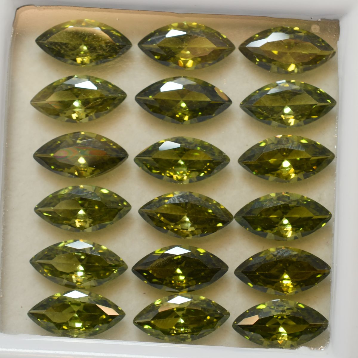 CERTIFIED 12 Pcs Natural Untreated Sapphire Green Marquise Cut Gemstone 7x5 mm