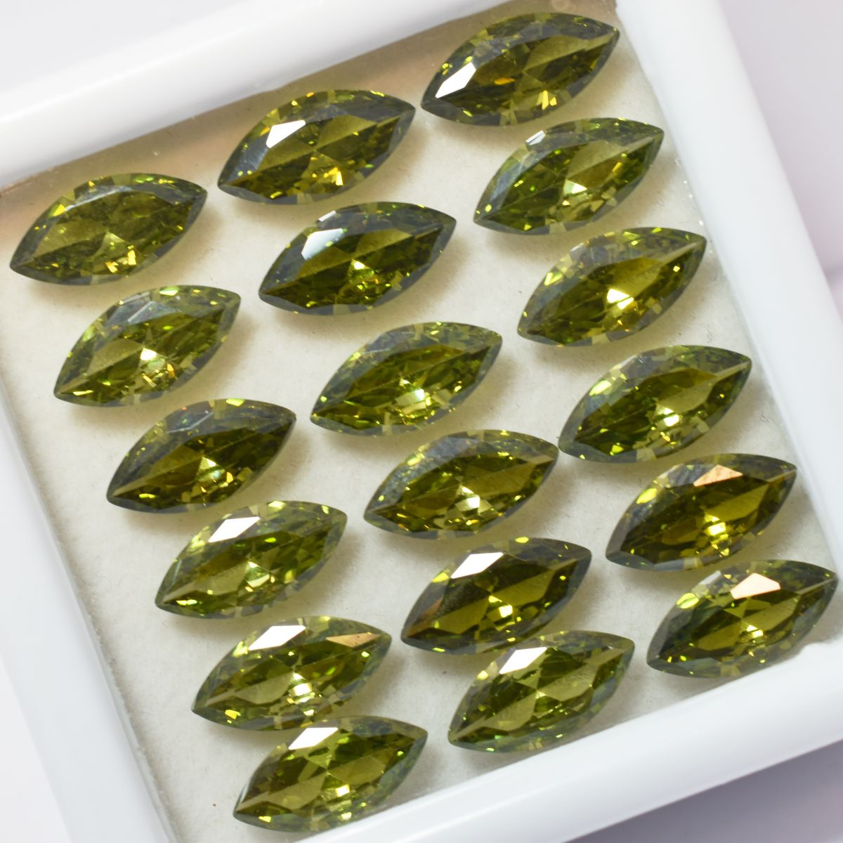 CERTIFIED 12 Pcs Natural Untreated Sapphire Green Marquise Cut Gemstone 7x5 mm