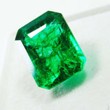 Zoomed-in display of the emerald, drawing attention to its sharp lines, polished finish, and elegant appearance.