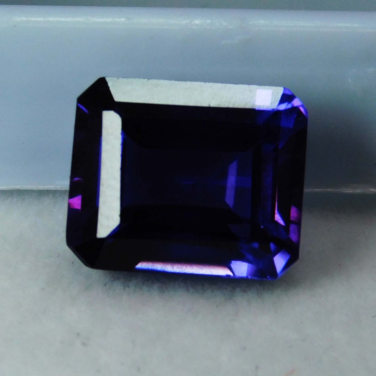 7 Carat Natural Purple Tanzanite CERTIFIED Loose Gemstone Emerald Cut