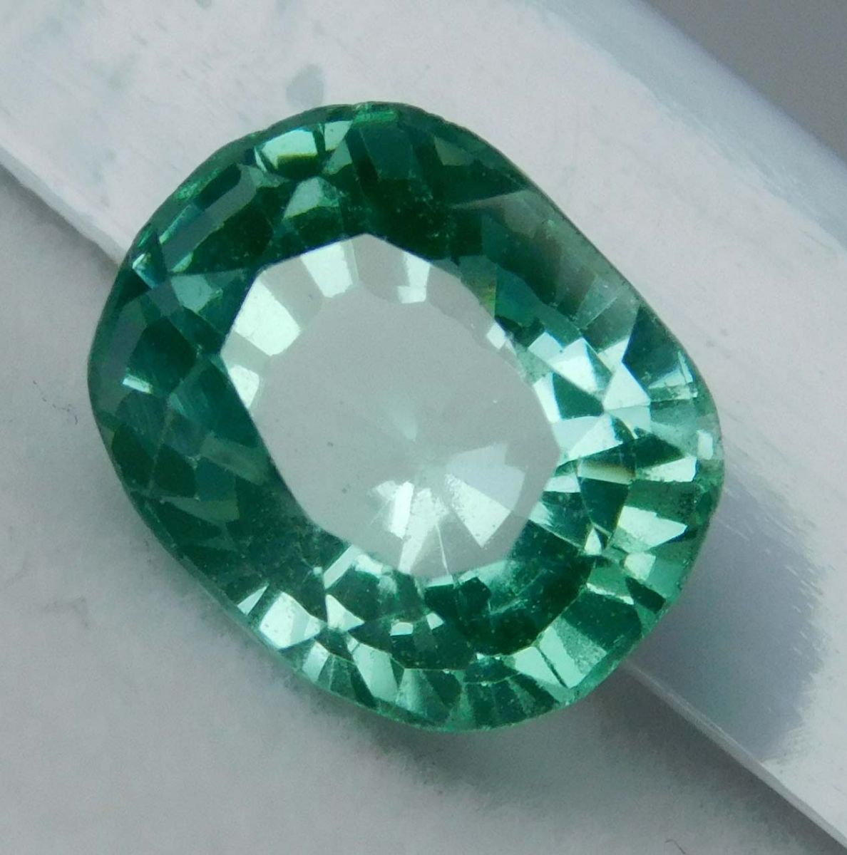 7.68 Ct Natural Teal Sapphire Oval Cut CERTIFIED Bluish Green Loose Gemstone