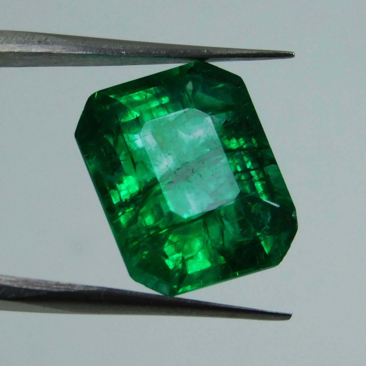 Emerald Natural Green CERTIFIED 8.25 Carat Loose Gemstone Ring Size Emerald Cut