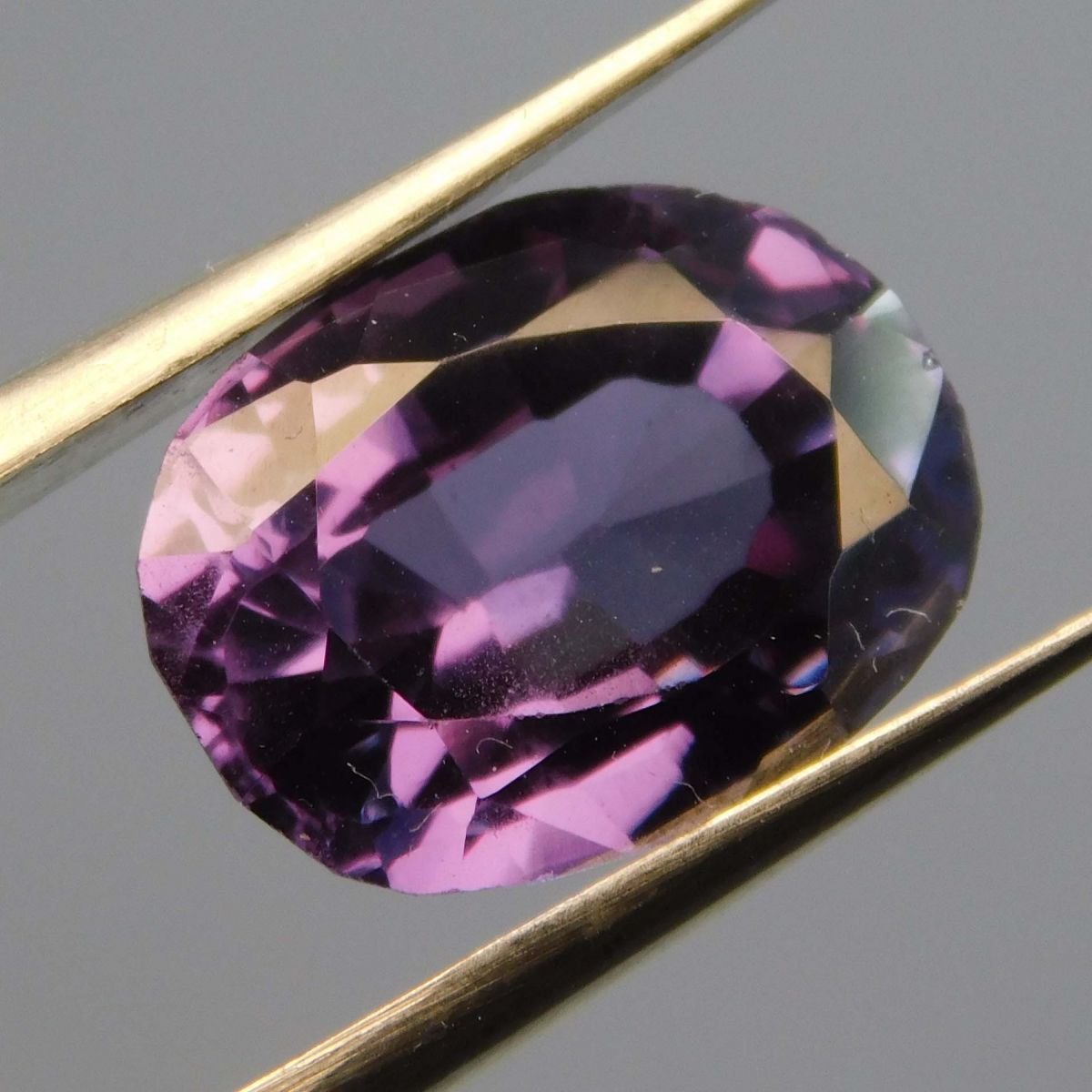 Natural Alexandrite Loose Gemstone 7 Ct CERTIFIED Color Change Oval Cut