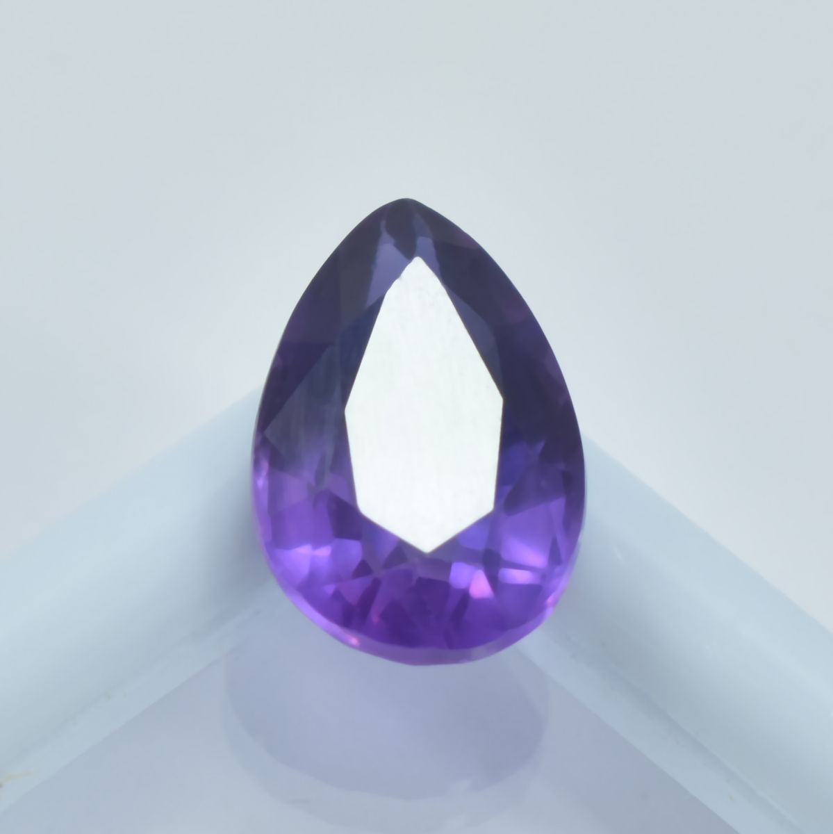 3.65 Carat Natural CERTIFIED Pear Shape Purple Tanzanite Loose Gemstone