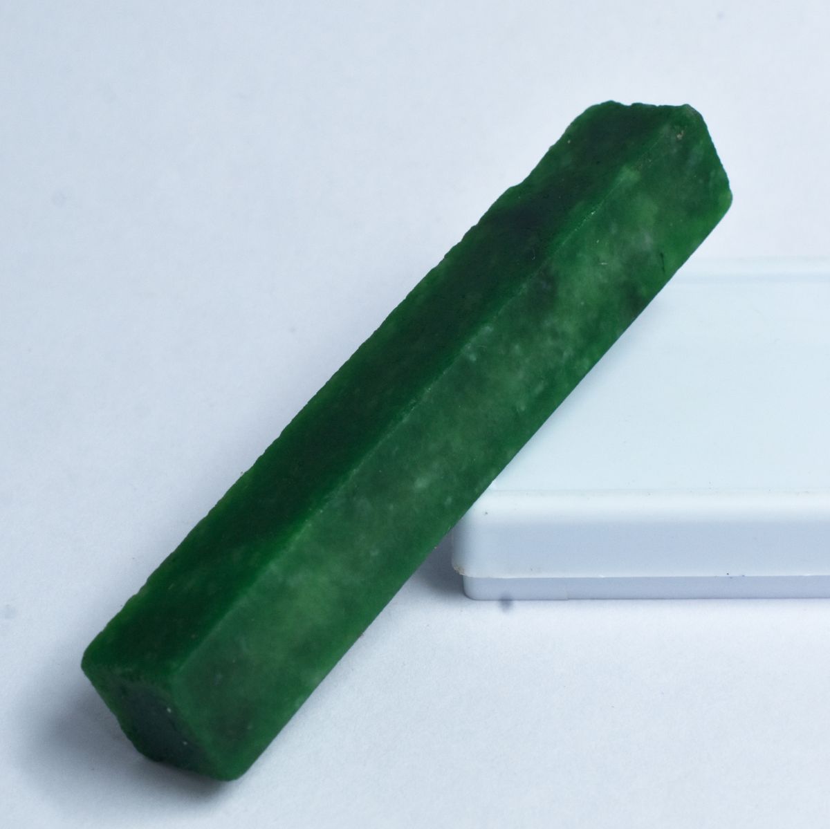 154.85 Carat Green Emerald Natural Uncut Raw Rough CERTIFIED Loose Gemstone