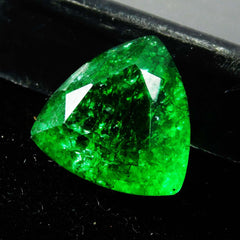 Green Colombian Emerald 7 Carat Natural CERTIFIED Trillion Cut Loose Gemstone