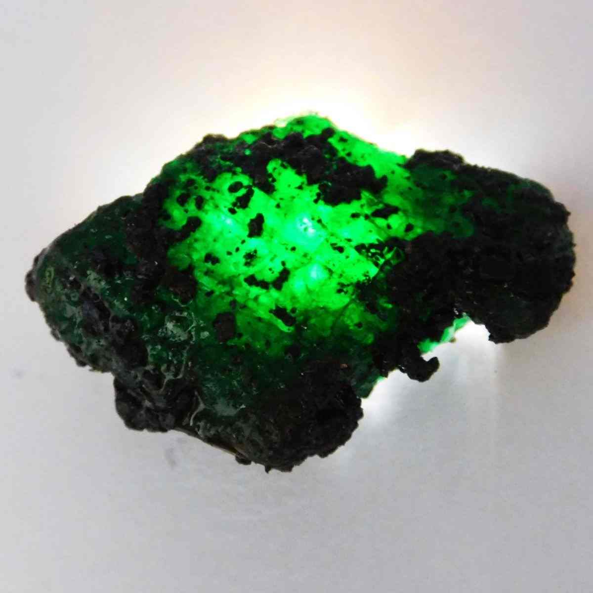 200 carat emerald price