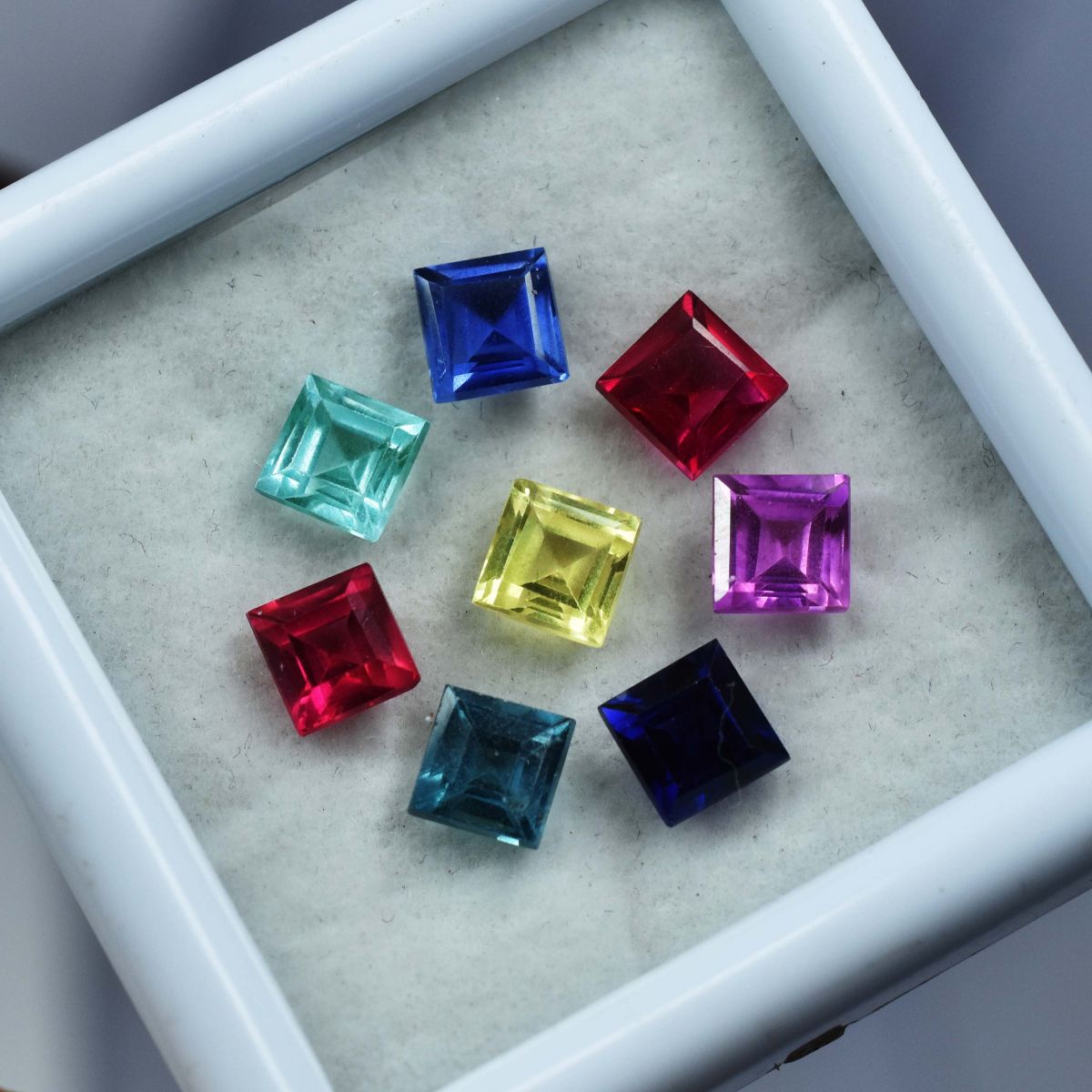 Untreated Sapphire 5x5 mm Square Cut 24 Pcs Natural CERTIFIED Loose Gemstone Lot